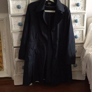DKNY Donna Karan  New York Trench Coat